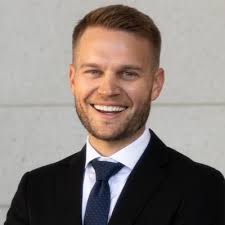 Chris B. Jácome (@cbjmusic)