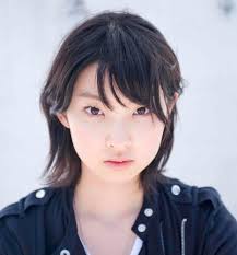 家入レオ (Leo Ieiri)