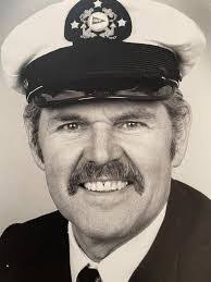 Louis Key's Instagram, Twitter & Facebook