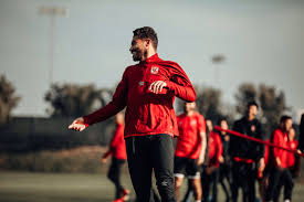 ‎لاعب كرة قدم محترف لدي نادي الشرق البورسعيدي 12/4/2001 17سنة insta:ibrahem_yasser_official لاعب خط وسط what's. Ø´ÙˆÙ… ÙˆÙƒØ±Ø§Øª Ø§Ø­ØªÙØ§Ù„ Ù„Ø§Ø¹Ø¨ÙŠ Ø§Ù„Ø£Ù‡Ù„ÙŠ Ø¨Ø¹ÙŠØ¯ Ù…ÙŠÙ„Ø§Ø¯ ÙŠØ§Ø³Ø± Ø¥Ø¨Ø±Ø§Ù‡ÙŠÙ… Ø¨Ø§Ù„ØµÙˆØ± ÙŠÙ„Ø§ Ø´ÙˆØª Ø§Ù„Ø¬Ø¯ÙŠØ¯