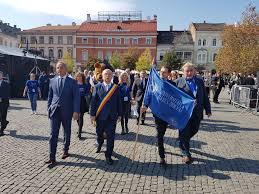 Maybe you would like to learn more about one of these? Ubb Cluj Èi Liderii ImportanÈi Ai Clujului La MarÈul UniversitÄÈilor Video Stiri De Cluj