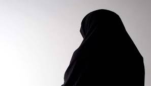 د. 'شحرور' وفهمه الخاطئ للقرآن: لماذا فرض الله الحجاب؟!