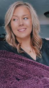 2 doz roses #indianamama #fyp #foryou #happymonday #loveyourself🌸 #