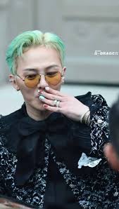 Travis Scott, Drake, Virgil Abloh, Ben Baller, Rosalía, G Dragon, Hiroshi  Fujiwara, Yoon Ambush, Errolson Hugh, Tom Sachs, Edison Chen y Stephan  Ashpool en el Nike Forum 2020 en New York City.