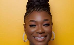 Meet Nichelle Young: Photographer & Entrepreneur