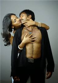 She made her acting debut with the telugu movie super in 2005. Anushka Shetty Com Anushka Shetty Kissing Gobichand Stills