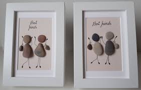 Pin Von Kreativholzundstein Auf Freundschaft Freunde Freundin Geschenke Steinbilder Basteln Mit Steinen Selbstgemachte Geschenke Steinkunst