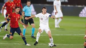 Das spiel ist ein duell zweier mannschaften, die sich in kuriosen. Schweiz Vs Spanien Heute Im Livestream Die Ubertragung Der Uefa Nations League Auf Dazn Dazn News Deutschland