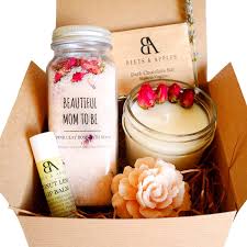 Shop for presents like a. Amazon Com Beautiful Mom To Be Gift Basket Expecting Mom Gifts Pregnancy Gift Set Gift Ideas For Mom To Be Organic Spa Care Package Handmade