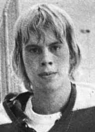Player photos for the 1971-72 Brampton Juniors at hockeydb.com