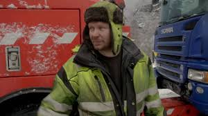 The young acting boss, ole henrik, is put to the test when his new rookie crew is sent on a. Ice Road Rescue S05e03 Risk On The Rocks 720p Hevc X265 Megusta Eztv Download Torrent Eztv