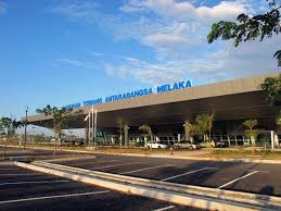Airport authority hong kong (aa) manages and operates hong kong international airport, one of the finest and busiest airports in the world. Melaka Airport Home Facebook
