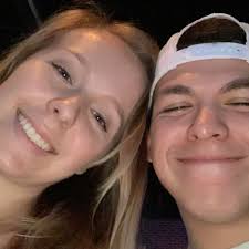 Can I use a hairdryer plugged into a power bank?