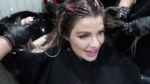 How to use the Kristen Ess rose gold temporary tint