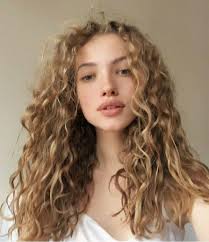 If you don't use a diffuser, aim the blow dryer nozzle downward, in the direction hair grows. Blonde Color Curly Wigs For White Women Curly Hair Styles Curly Hair Styles Naturally Hair Styles