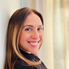 Natalie Pusateri's Instagram, Twitter & Facebook