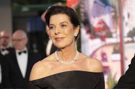 A magical evening not to be missed. Le Bal De La Rose Reporte A 2022 L Observateur De Monaco