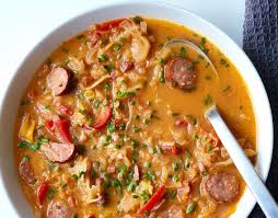Herzhafte Sauerkrautsuppe Mit Mettwurst Kleingenuss Rezept Sauerkrautsuppe Mettwurst Paleo Rezepte