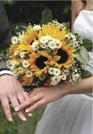 What flowers go with sunflowers in a bouquet? 20 Sunflower Bouquet Ideas Sunflower Bouquets Bouquet Wedding Flowers