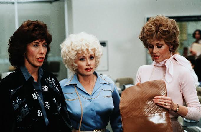 9 To 5' Reboot: Parton, Fonda, Tomlin All Circling; Rashida Jones To  Co-Write