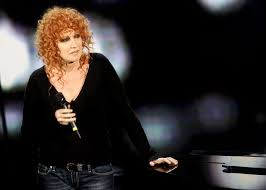 Fiorella mannoia, che sia benedetta. Fiorella Mannoia Carriera Vita Privata Discografia Film Instagram