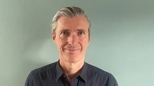 Lecturers behind the scenes