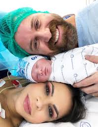 Facebook gives people the power to share and makes the. Nasce Benicio Filho Do Sertanejo Marlon Com A Namorada Maria Clara Quem Quem News
