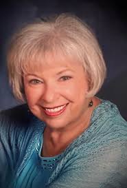 Joanne Mcmahan's Instagram, Twitter & Facebook