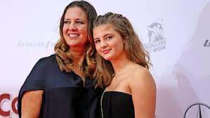 Weitere ideen zu emma schweiger, emma, keinohrhasen. Emma Schweiger Von Meinem Vater Habe Ich Meine Emotionale Seite