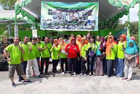 Ada tindakan yang lebih bijaksana. Tim Muria Indah Go Green Gelar Aksi Dukung Proklim Dan Adipura