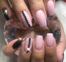 Square Nails Pink And Black Nails Nails With Rhinestones Acrylic Nails Gel Nails Gold Acrylic Nails Pink Nails Rhinestone Nails