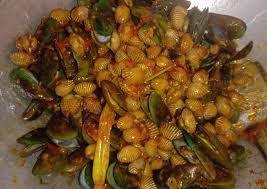 Untuk tingkat kepedasan disesuaikan selera aja ya. Resep Kerang Dara Kerang Hijau Saus Padang Endul Oleh Septiana Rahmawati Cookpad