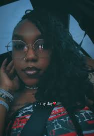 Thirty’FINE: La Belleza que Viene con el Tiempo