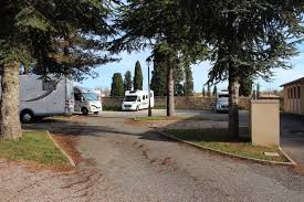 Aucun lieu à visiter n'a encore été signalé a proximité de cette aire. Aire Communale De Camping Car De Monpazier Monpazier Pays De Bergerac Tourisme