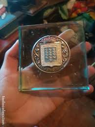 Maybe you would like to learn more about one of these? Bonita Metopa De Cristal De Medina Del Campo Buy Military Reproductions Replicas And Decorative Objects At Todocoleccion 128167611