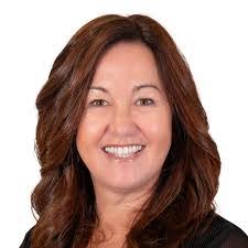 Melissa Ahearn's Instagram, Twitter & Facebook