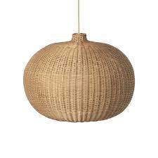 Bei hilfe können sie unseren kundenservice via telefon, mail oder chat erreichen. Ferm Living Braided Rattan Lamp Connox