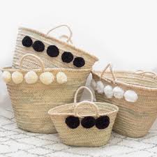 Panier à linge, azuro la redoute interieurs on aime le côté pratique de son couvercle et de ses belles dimensions, et l'esthétique de son tressage naturel ajouré. Shopping Je Veux Un Joli Panier Madame Decore