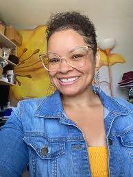 Art should make you feel something. And my goal is to spread joy and love  with my artwork. We are not here to live unhappy. We should find joy  wherever we can…