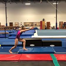 101 Me Gusta 7 Comentarios Briaunna Louison Coach Briaunna En Instagram Working Drills Today Nice Job So Gymnastics Workout Gymnastics Gymnastics Team