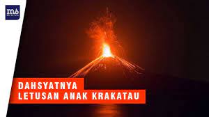 Tinggi puncak gunung api anak krakatau dari tahun 1930 hingga 2005, selama 75 tahun, mencapai 315 m. Detik Detik Anak Gunung Krakatau Meletus Youtube