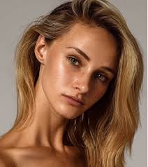 The winner will take over from the current reigning queen … Miss Sa Contestants Top 35 Miss Sa 2021