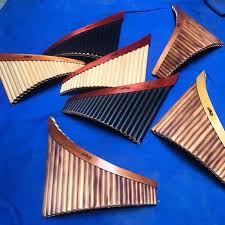Happy Of Our Pan Flutes Its Finish And Sound Make Them Preferable By Musicians Visit Us At Www Alcasami Com Panflute Panflutepl Pan Flute Flute Musician