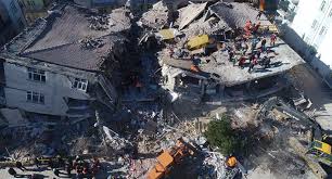 Teknolojik gelişmeler ışığında, bilimin de ilerlemesiyle birçok ülke sismometre kullanımına önem vermiş, ardından gelişmiş sismik istasyonlar kurulmuştur. Binalar Olduruyor Deprem Degil Jpg