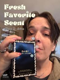 Discover Marc Jacobs' DAISY: Your New Signature Scent