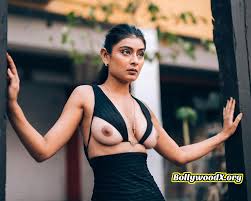 Hemanshi Ruparel outdoor bold shoot nude nipple boobs fake – Bollywood X.CAM