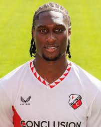 Gibson Yah » Bilanz unter Schiedsrichter Erwin Blank