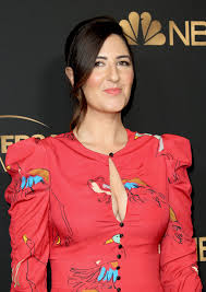 D'arcy beth carden (born darcy beth erokan, january 4, 1980) citation needed is an american actress and comedian. D Arcy Carden Celebhub