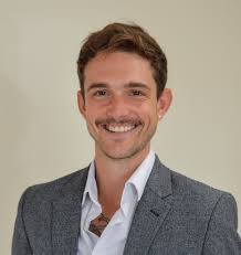 Joanna Giang's Instagram, Twitter & Facebook