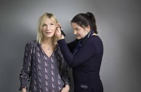 Whiley was born in northampton to martin, an electrician, and christine, a postmistress. Jo Whiley Breaks Silence On Tinnitus News Specsavers Uk